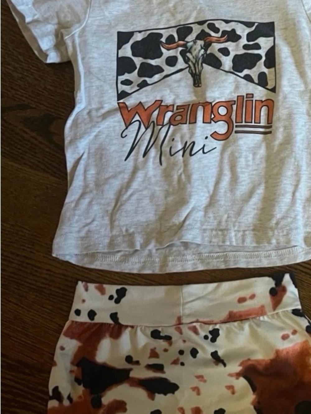 Wrangling  Mini Kids Matching Set in White and Brown 2t